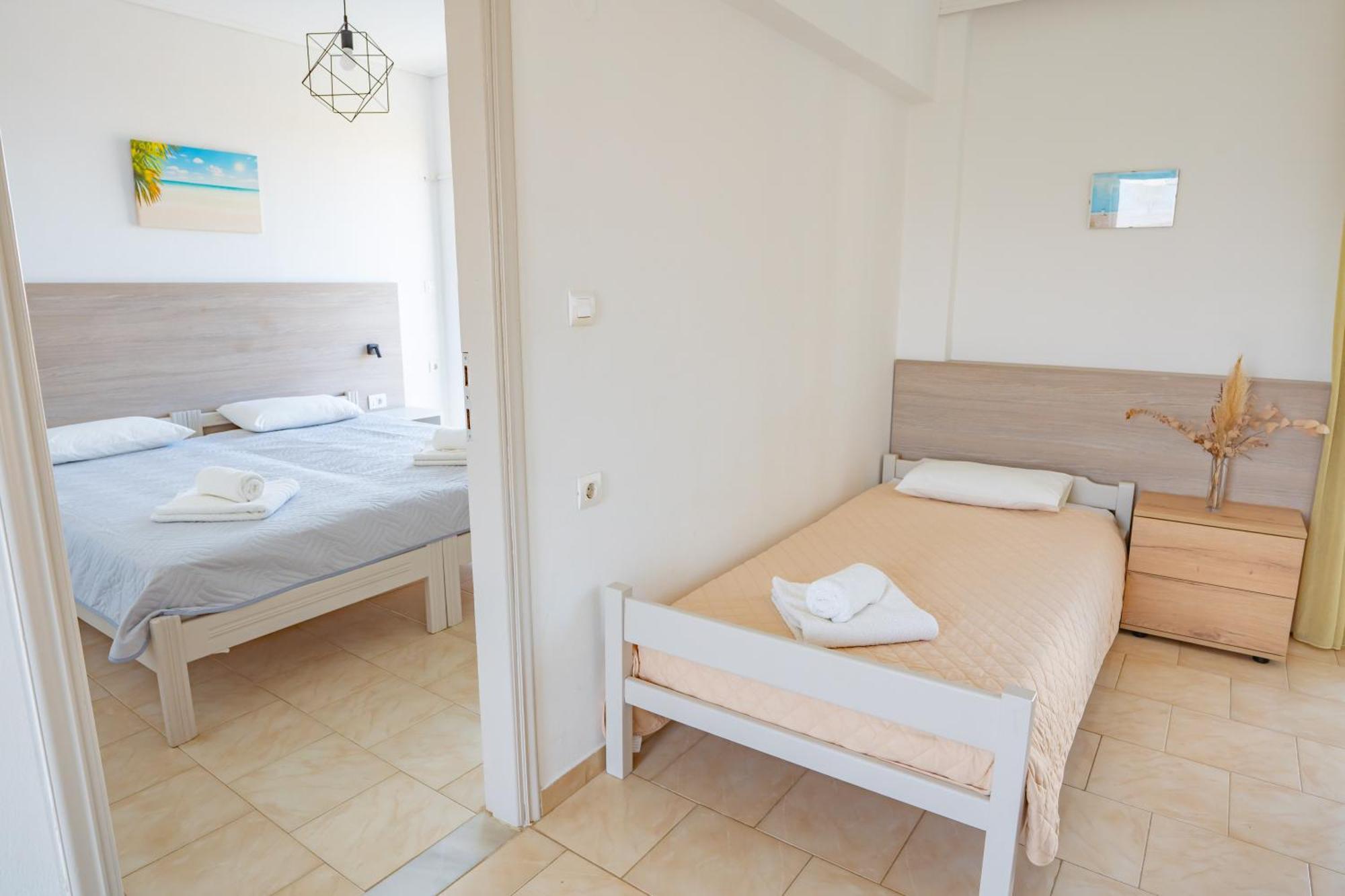 Anthia Apartments マルマリ エクステリア 写真
