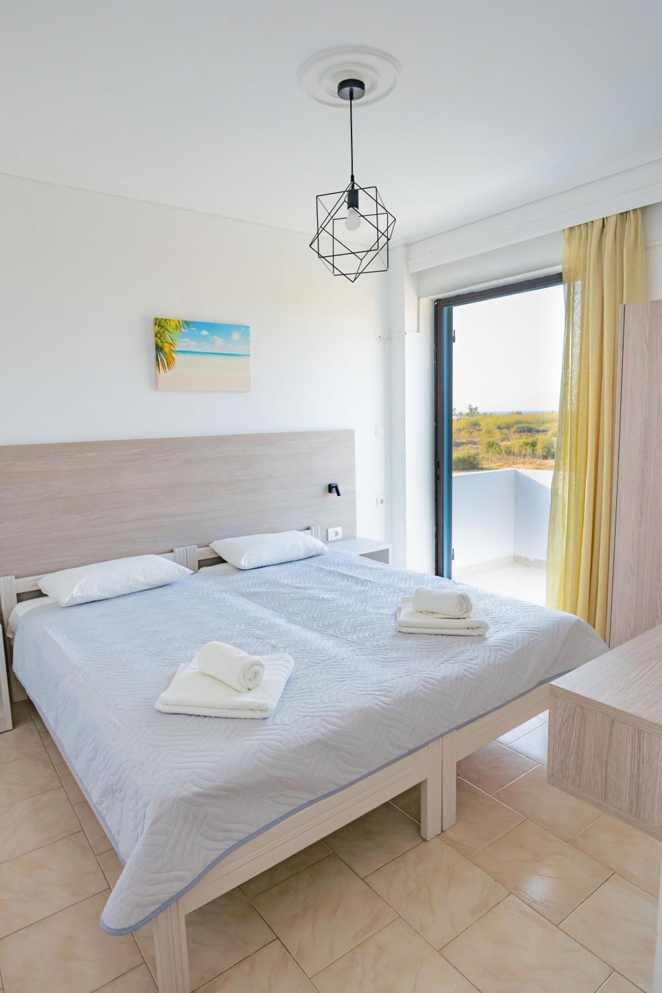 Anthia Apartments マルマリ エクステリア 写真